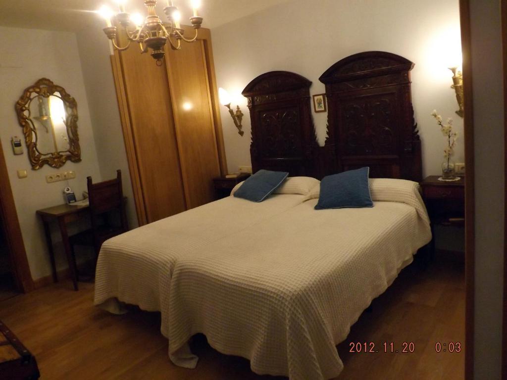 Hotel Azkue Getaria Bagian luar foto